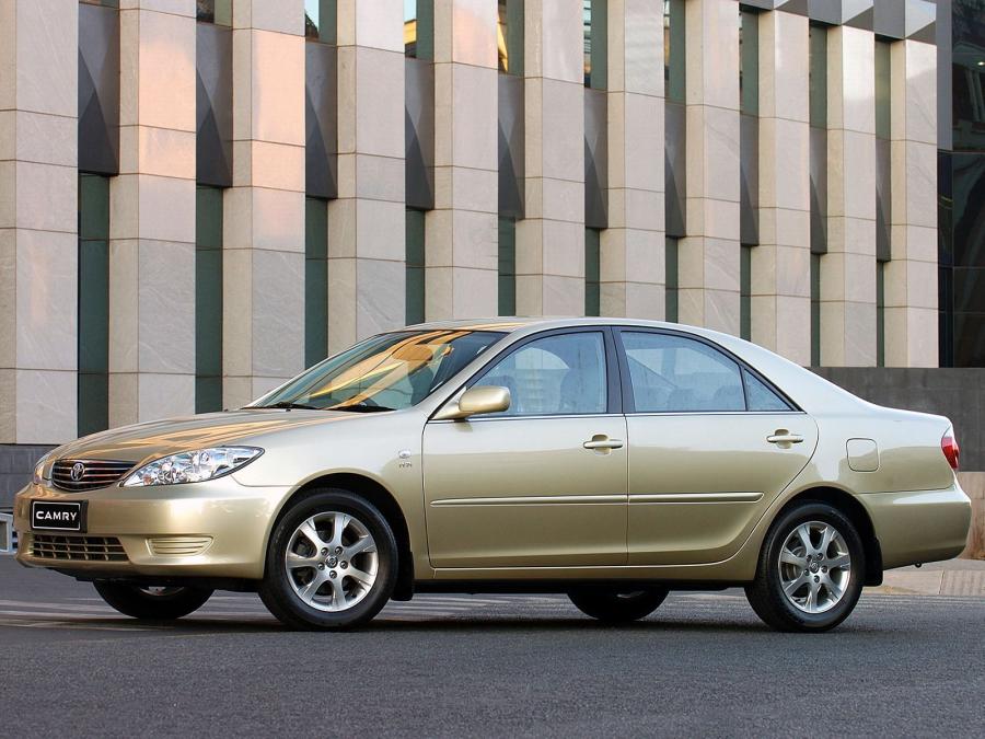  Toyota Camry 2004 года  (ZA) (фото 18 из 18)